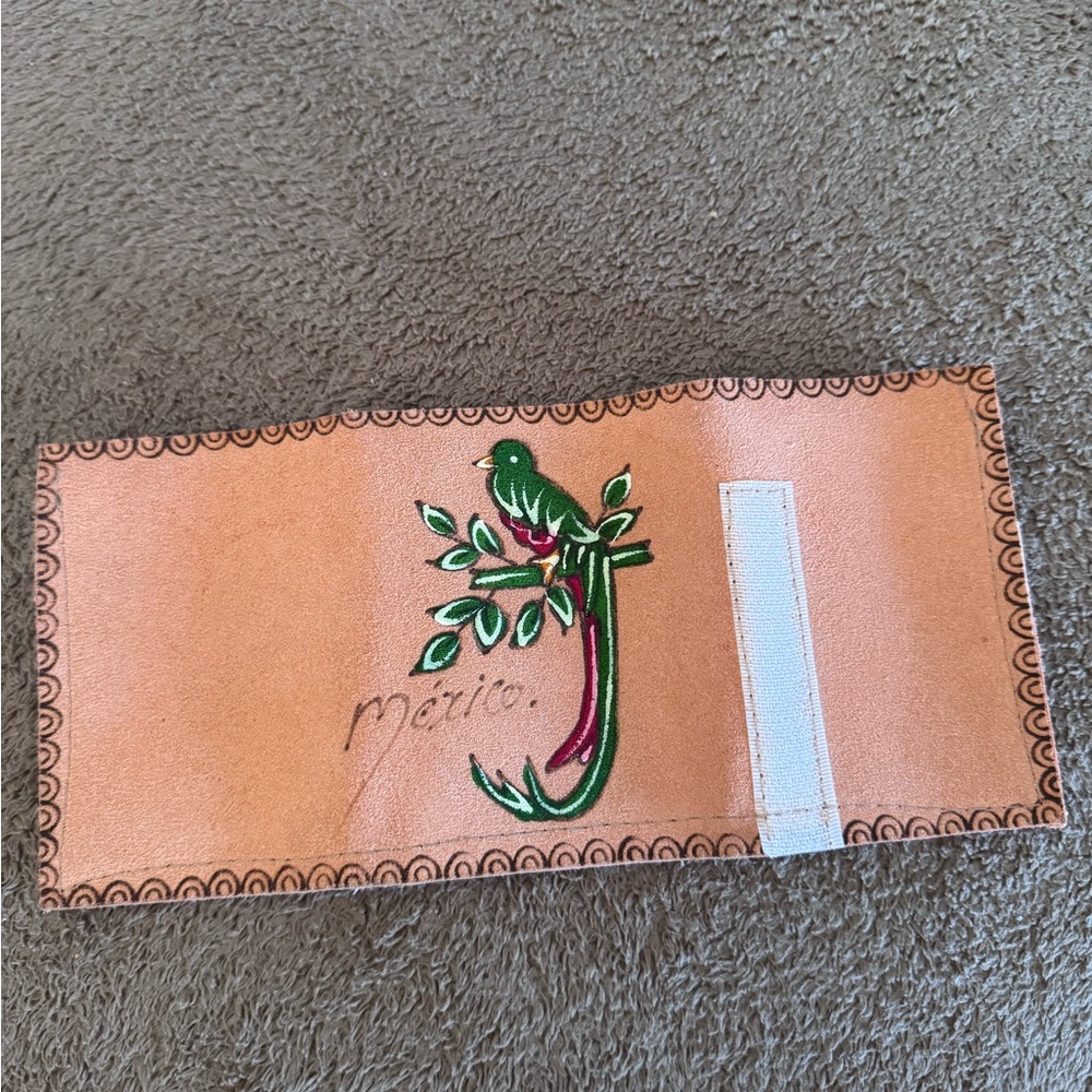 Handcrafted Tan Wallet with Parrot Design/ new 🆕